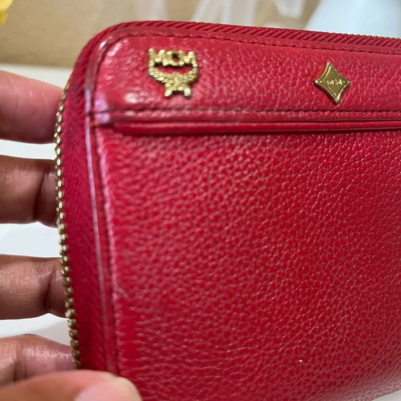 MCM Long Zippered Wallet - Picture 10 of 13